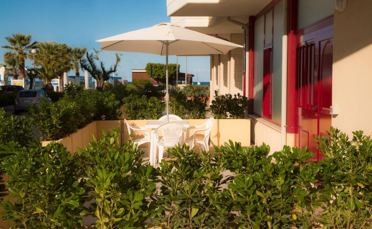 I Suoni Del Mare Διαμέρισμα Porto San Giorgio Εξωτερικό φωτογραφία