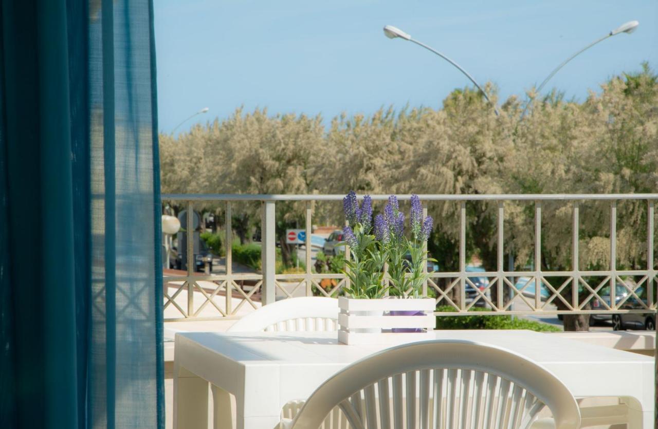 I Suoni Del Mare Διαμέρισμα Porto San Giorgio Εξωτερικό φωτογραφία